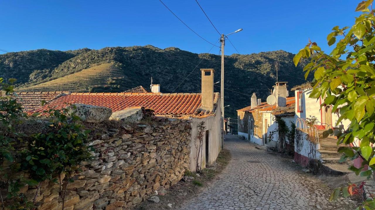 My Grandmas A casa das avós Vale de Figueira Exterior foto